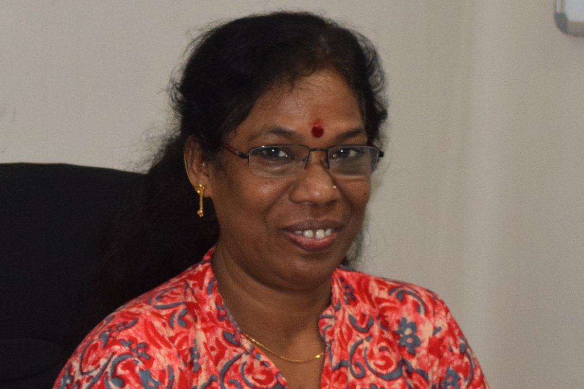 DKTJanani's tweet photo. From our Silver Jubilee Employees:

"Janani is a good and safe organisation to work especially for women in Bihar."

- Sujatha Balachandran (joined Janani in 1996) presently working as Sr. Manager, HR

#25yearsofJanani #dktjanani @DKTchangeslives https://t.co/HSRwAo1gir