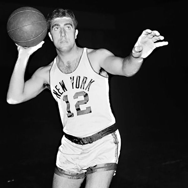 Vince Boryla: 1950-51.14.9pts, 3.8rbd, 2.8. 40.6 FG%. 83.7 FT%.
