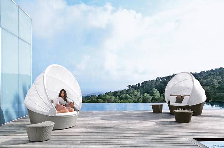 leisure_plan's tweet photo. The stunning Orbit sunbed by Dedon. It’s so stunning that it’s hard to pick an image.
It’s even better in reality.

#luxurylifestyle #luxurylife #design #montecarlomarineofficial #hospitalitydesign #interiordesign #gardenfurniture #dedon #egoparis #fischermobel #outdoordesign https://t.co/SPjO1VtPFe