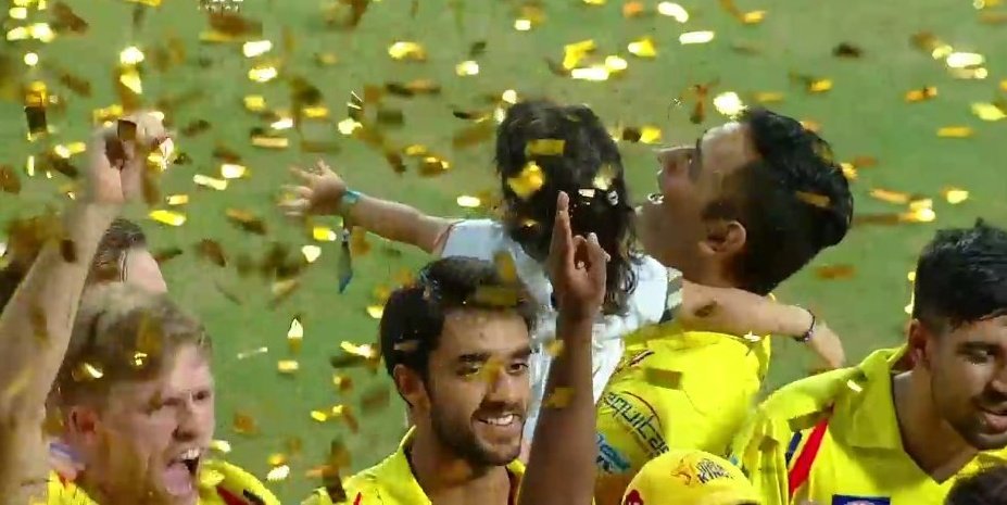Trendulkar's tweet photo. Yeh banda sabse alag hai.

Happy Birthday @msdhoni 🐐 https://t.co/S6tP2alrfd
