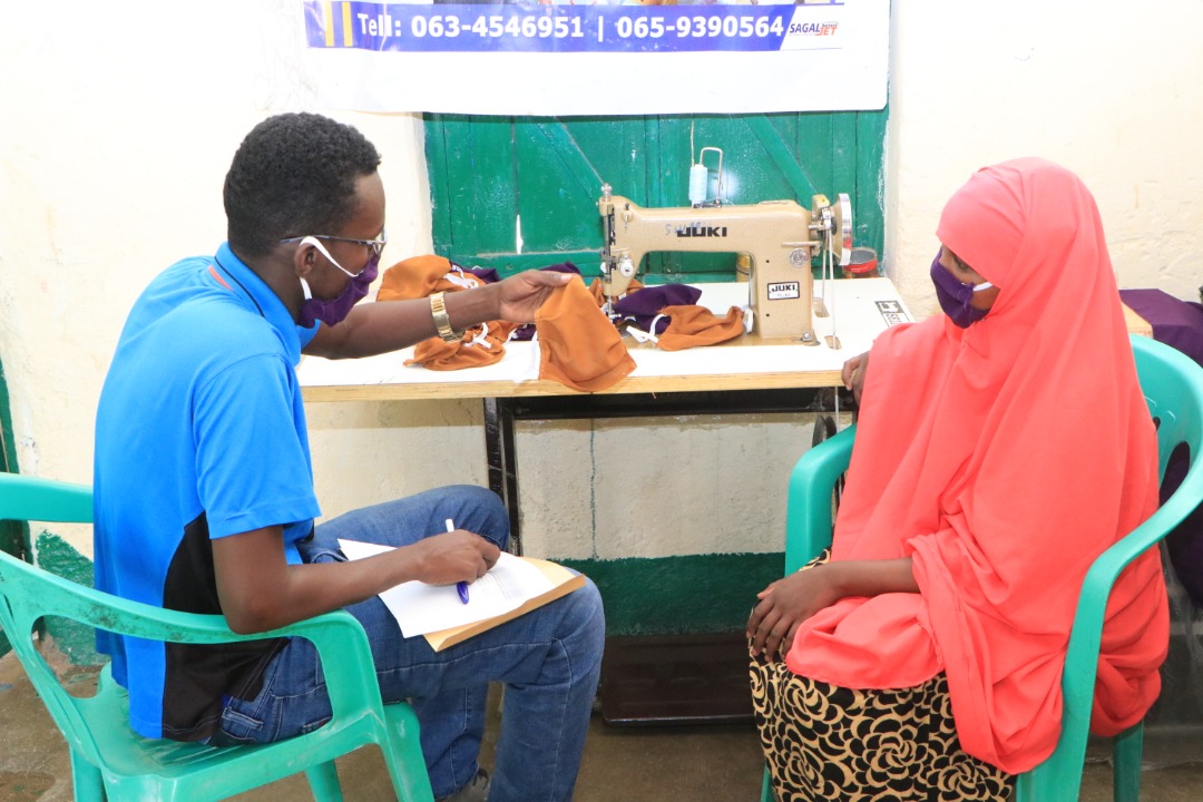 YOVENCONGO's tweet photo. YOVENCO TVET team has monitored 3 VSL tailoring trainees that NRC has supported with mask production input. These trainees have produced locally made masks which can be used and distributed throughout the country.

#YOVENCO2020 #Somaliland #TVET https://t.co/4bXy5nTA6A