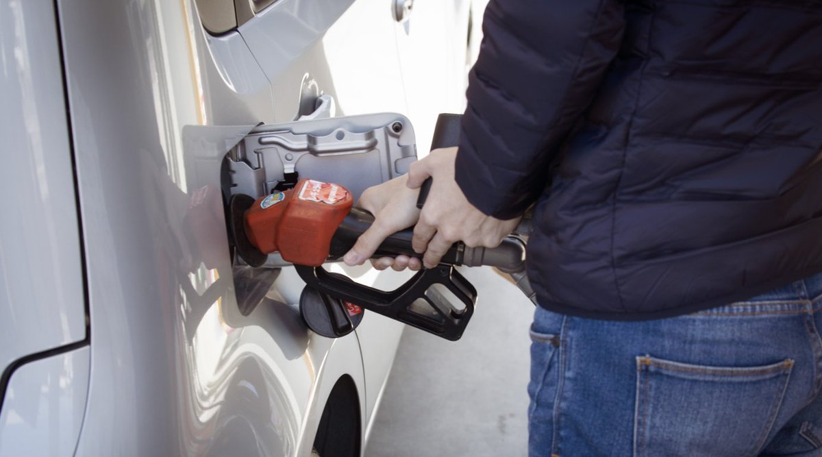 FiveTwoN's tweet photo. Have you ever wondered how we calculate fuel consumption for enviroCar? Martin Pontius explains the differences between the OBD-derived and GPS-based fuel consumption models. https://t.co/AGJ0bBo2un @enviroCar_org https://t.co/7RAr0Vtgr6