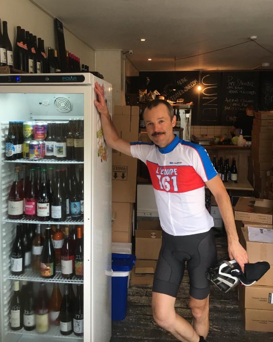 161Kirk's tweet photo. Today is #milkround delivery day!
​Use the code MILKROUND at checkout for free shipping. (See T&amp;Cs for eligible post codes)
​ Orders in before 10am (12 for SE23&amp;SE26) for same day delivery.
​  Shop via https://t.co/KTIk1z9xLz T&amp;Cs https://t.co/dkXF8zZCTe https://t.co/2vOhC1gbqq