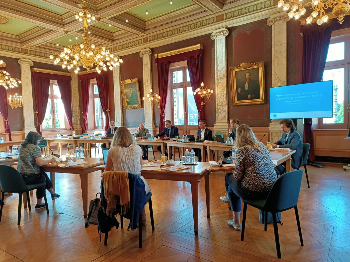 GdParisNotaires's tweet photo. Présentation de la #BlockChain Notariale des #Notaires du #GrandParis à la presse ce matin
⬇️VOIR LE COMMUNIQUÉ DE PRESSE
https://t.co/UfbuncN6xm https://t.co/LAKdN4LRiz