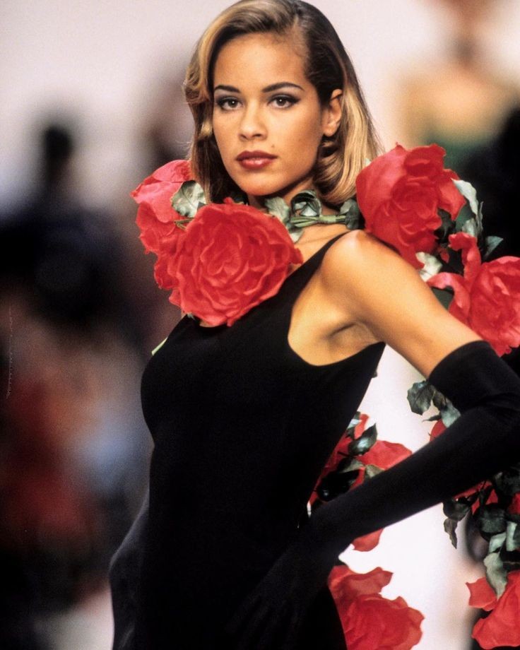 Thank you to  @queenofnochill for this!!! Ilonka Toppenburg. She was more active in the late 80s and 90s. She has walked for major fashion houses such as Valentino, Dior and Chanel. She has also appeared in German Vogue and Elle magazine.
