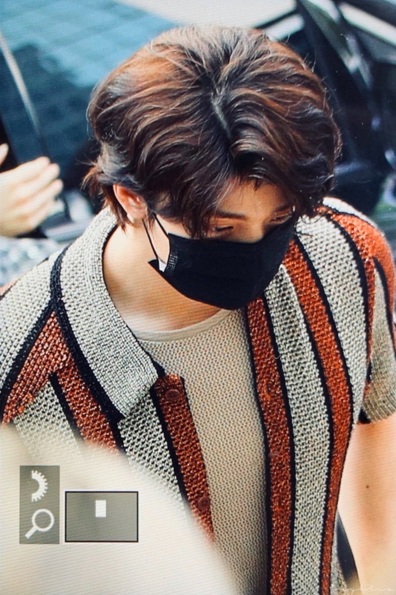 200707
🍃

#SF9   #휘영 #김영균 #HWIYOUNG