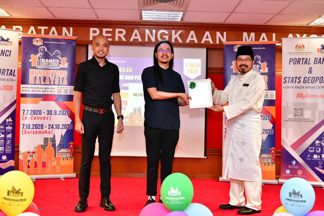historical birthday this year— a fully produced song written by yours truly &amp; sang by <a href="/TomokOfficial/">tomok</a> becomes the official anthem for census of malaysia 2020! your data is our future. <a href="/StatsMalaysia/">DOSM</a> #mycencus2020 #bancimalaysia #dataandamasadepankita