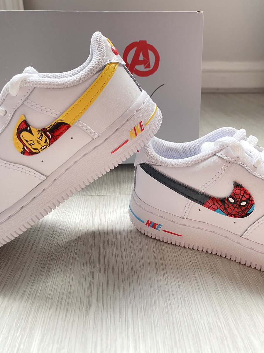 BradMortlock4's tweet photo. AF1 x MARVEL 
#customtrainers #marvel https://t.co/CjNTbPd6c0
