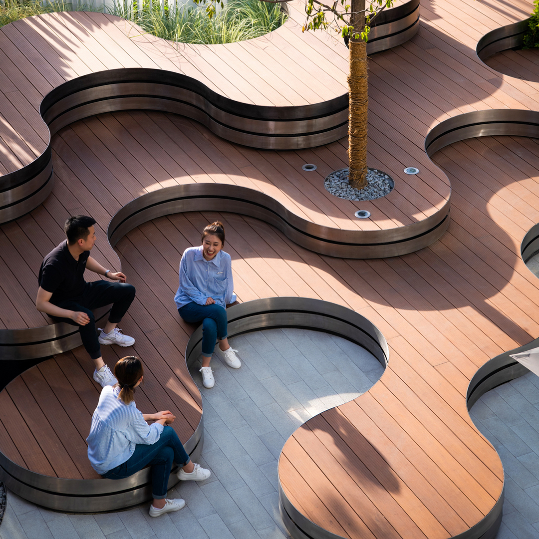 ivan_ross's tweet photo. RT @ASPECTLandscape: We are excited to share the first phase of the HyperLane development in Chengdu, China. The 2.4km multi-level linear sky park is a youth culture and lifestyle destination at the heart of the city’s music and arts university district. https://t.co/Bu5qcYVzZz