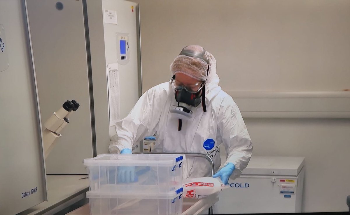 UofGMVLS's tweet photo. This week we welcomed @BBCScotlandNews into @UofGlasgow’s @CVRinfo laboratory to see how our researchers are working with live #SARS_CoV_2 samples to help fight #COVID19 &amp; trace the different strains in Scotland. Including the recent cluster in Dumfries and Galloway. https://t.co/MA8xdTGEGr