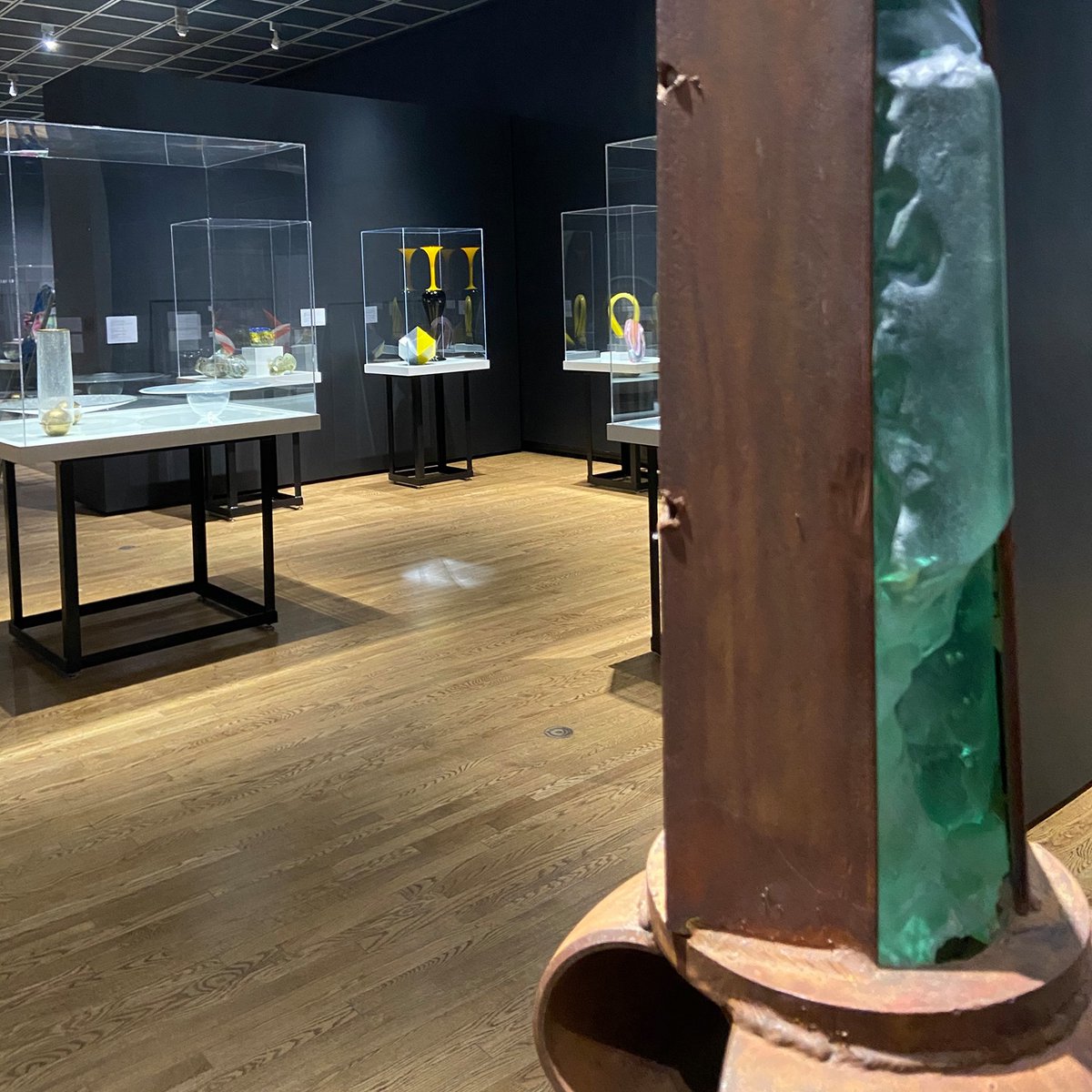 MuskegArtMuseum's tweet photo. Opens Today! "Glass: Treasures from the Permanent Collection". This major exhibition showcases works by many artists that defined the studio glass movement along with works made by today’s new masters. Galleries &amp; Store open 11am-4pm Tues-Sun. #MuskegonArtMuseum #GlassArt https://t.co/VZqLUeu08N