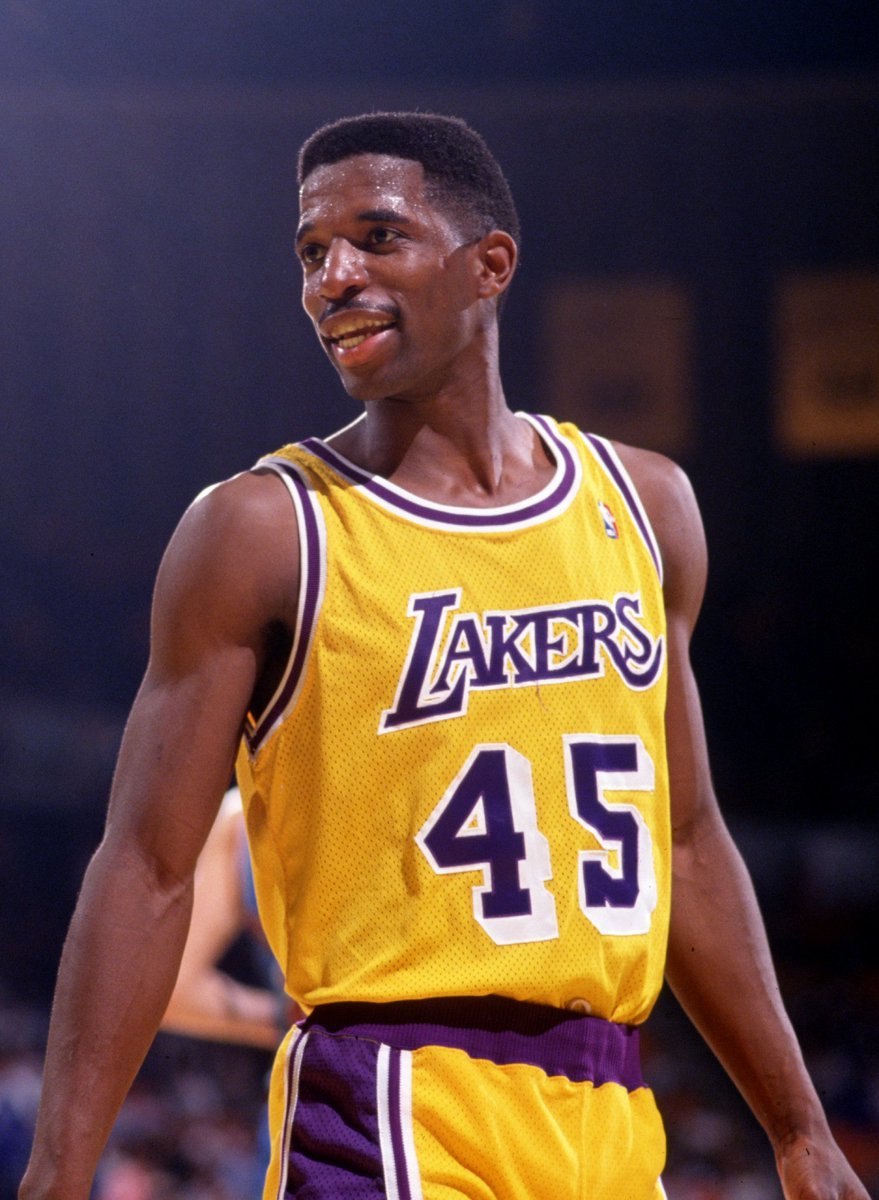 A.C. Green: 1989-90.12.9pts, 8.7rbd, 1.1ast, 0.8stl, 0.6blk. 47.8 FG%, 28.3 3P%, 75.1 FT%.
