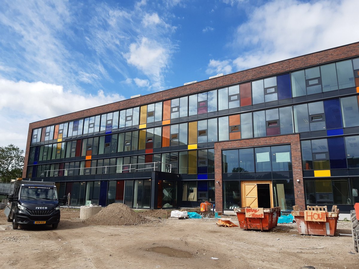 LimburgiaDeuren's tweet photo. Vorige week waren onze collega's Pieter en Sten bij #Scope scholengroep in Alphen ad Rijn.
#teamlimburgia #projectbezoek #montage #veiligheid https://t.co/CurchhT5WW