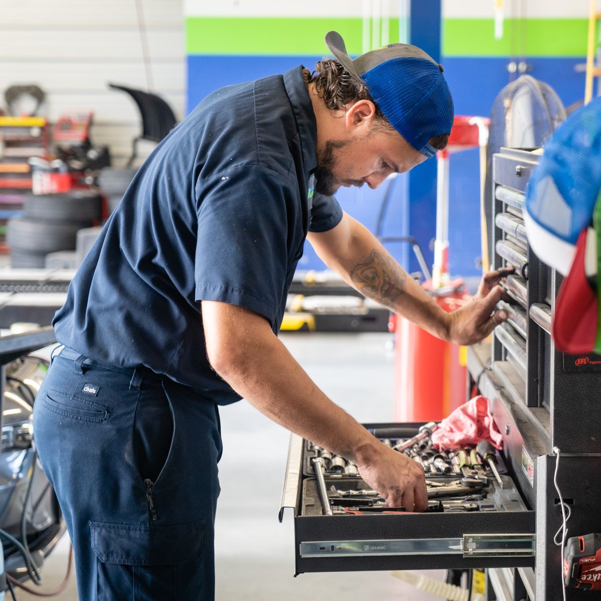 H1AutoMcKinney's tweet photo. Our highly-trained team of ASE-certified technicians will keep you up to date on every step of the repair process as they work diligently to provide nothing but the most efficient, effective, and affordable fixes for your vehicle. #honest1 #autocare #mckinney #tx https://t.co/PVtIPXS2n7