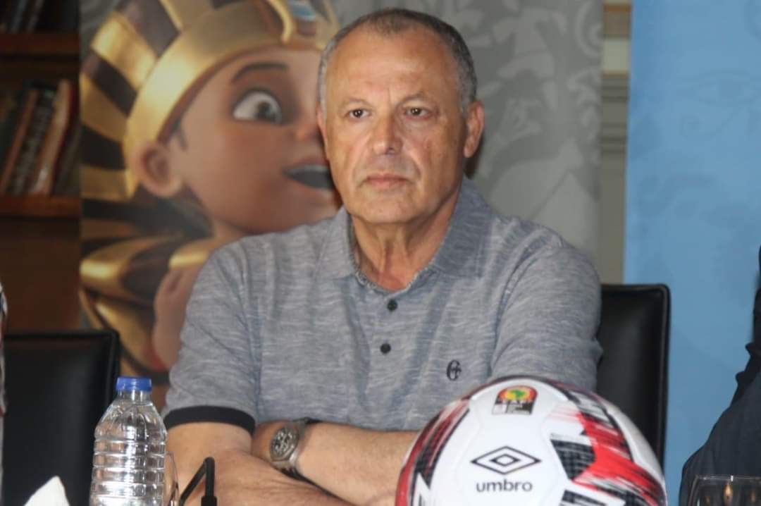 One Year Ago on this Day, #Hany_Abo_Rido resigns as Egyptian ๐ช๐ฌ FA President following shock 1-0 exit for Egypt ๐ช๐ฌ at the hands of the South Africans ๐ฟ๐ฆ during the #AFCON2019.
Abo Rida has been a huge figure in Egyptian football for years.
@cityfmjuba @kurrasports https://t.co/3qjNHkgSlQ