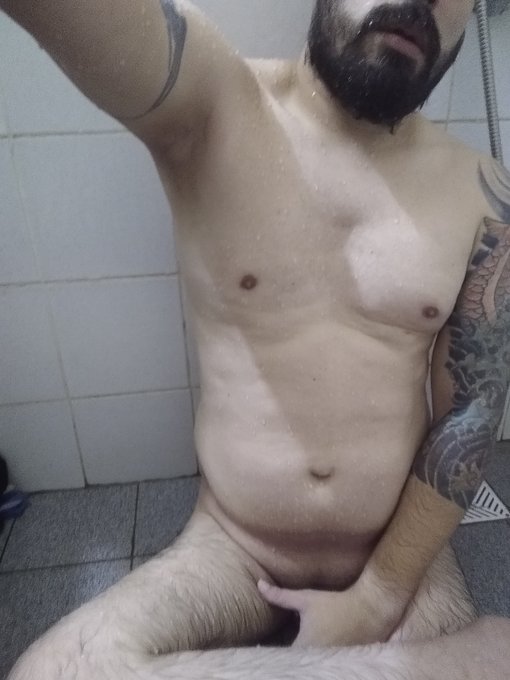 Ducha y juegos... https://t.co/DoJ4Pt2gLd<a href="/tag/porno"class="tags"><span>#porno</span></a><a href="/tag/sexo"class="tags"><span>#sexo</span></a><a href="/tag/ma%C3%B1anero"class="tags"><span>#ma&ntilde;anero</span></a><a href="/tag/calentura"class="tags"><span>#calentura</span></a><a href="/tag/pija"class="tags"><span>#pija</span></a>