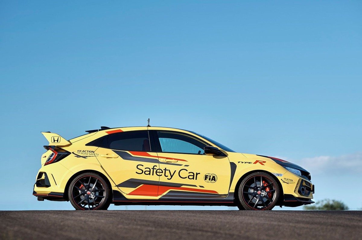 AutoserHonda's tweet photo. El nuevo #Civic TypeR Limited Edition será el Safety Car oficial de la temporada 2020 del #Campeonato Mundial de Turismos (WTCR) de la FIA 🏁The new Civic TypeR Limited Edition will be the official Safety Car of the #2020 season of the FIA World Touring Car #Championship (WTCR) https://t.co/RcqaMMVi5m