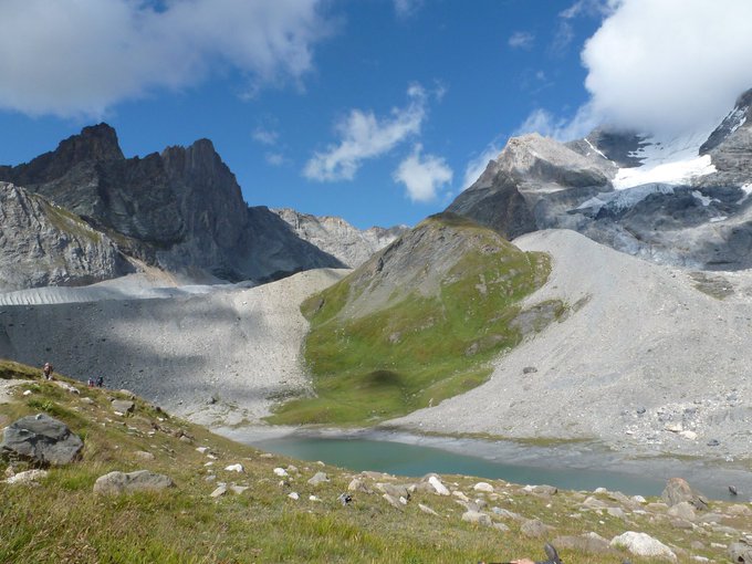 marmottewandern's tweet photo. Anmeldeschluss! #Wanderreise Hüttenwandern Vanoise 21.-29.8.2020 https://t.co/BpOiIDbqu4  #marmottewandern #marmottewanderreisen #Frauen #Wanderreise #gletscher #HauteSavoie #vanoise #trekking #hiking #vonhüttezuhütte #marmotte #tourdesglaciers #grandecasse #coldelavanoise https://t.co/WHFbQFMTnn