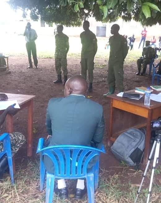 Kamdini - Oyam District

LDUs sentenced to life imprisonment in addition to serving 20 and 40 years respectively for killing Mzee Ogwang Francis Munu in cold blood.

The judgment was passed Tuesday afternoon.

Credits:TNDNewsUpdate