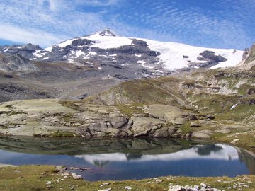 marmottewandern's tweet photo. Anmeldeschluss! #Wanderreise Hüttenwandern Vanoise 21.-29.8.2020 https://t.co/BpOiIDbqu4  #marmottewandern #marmottewanderreisen #Frauen #Wanderreise #gletscher #HauteSavoie #vanoise #trekking #hiking #vonhüttezuhütte #marmotte #tourdesglaciers #grandecasse #coldelavanoise https://t.co/WHFbQFMTnn