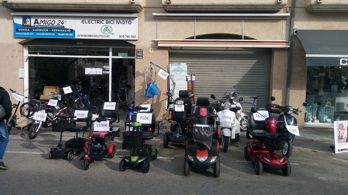 Ebicimoto3eColl's tweet photo. scooters de mocilidad reduida , vine a llogar o comprar., https://t.co/nWOjGJU6zS