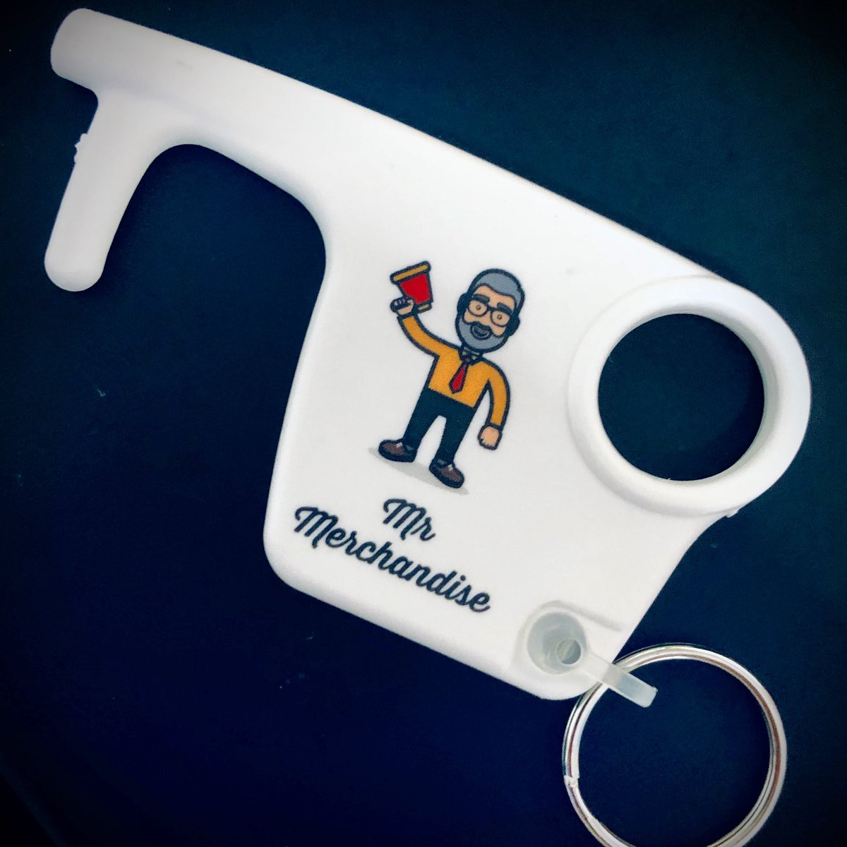 WecountLtd's tweet image. Thrilled to receive such a thoughtful, practical gift from @CommCommLtd yesterday, accompanied by a lovely hand written note - thanks John! #SmallBusiness #coronavirus #staysafe #shoplocal
