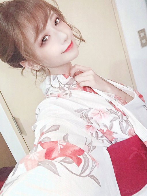 コスプレイヤーしろさきのTwitter画像25