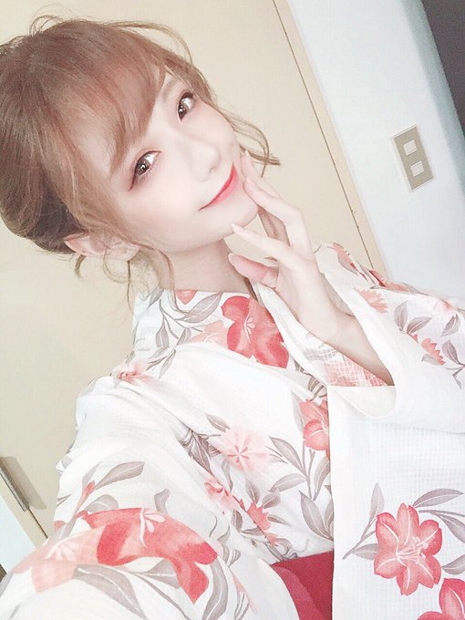 コスプレイヤーしろさきのTwitter画像26