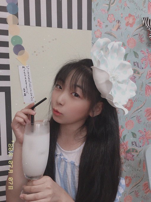 Twitterのコスプレ画像10