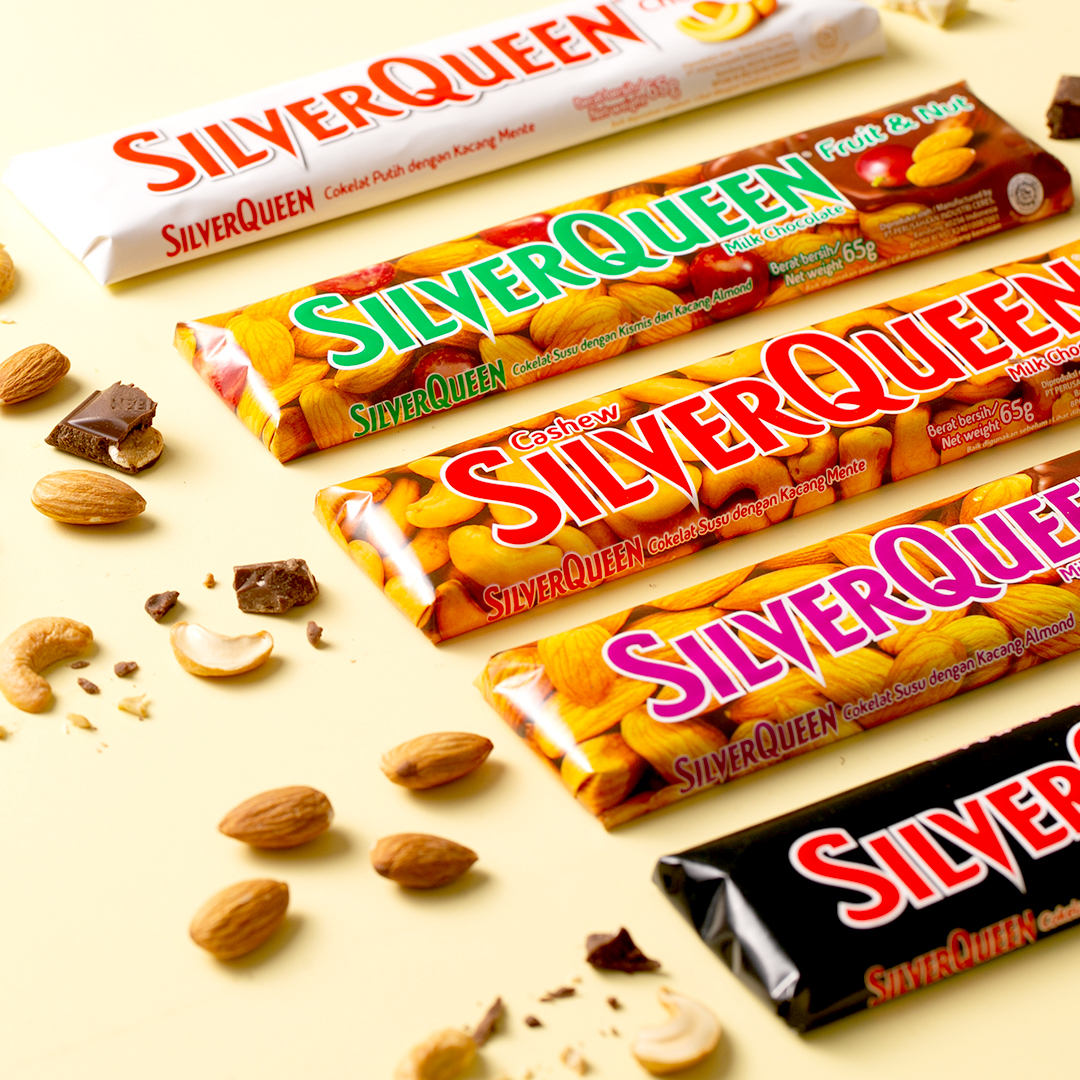 MuktiSebastian's tweet photo. @SilverQueenID Momen #BawaSantai gw pas ngerjain tugas kuliah rame2 bareng temen biar nggak monoton kita nikmatin deh SilverQueenID biar makin seruu 
@Hendra_G_Athar @weniy92 @19Anandhi 
#WorldChocolateDay
#WithSilverQueen 

https://t.co/FYDtrhA5cb