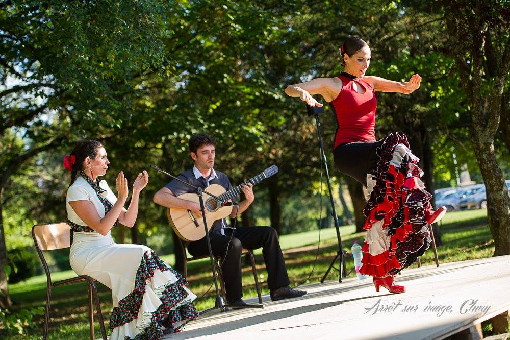 La Rayonne tweet media