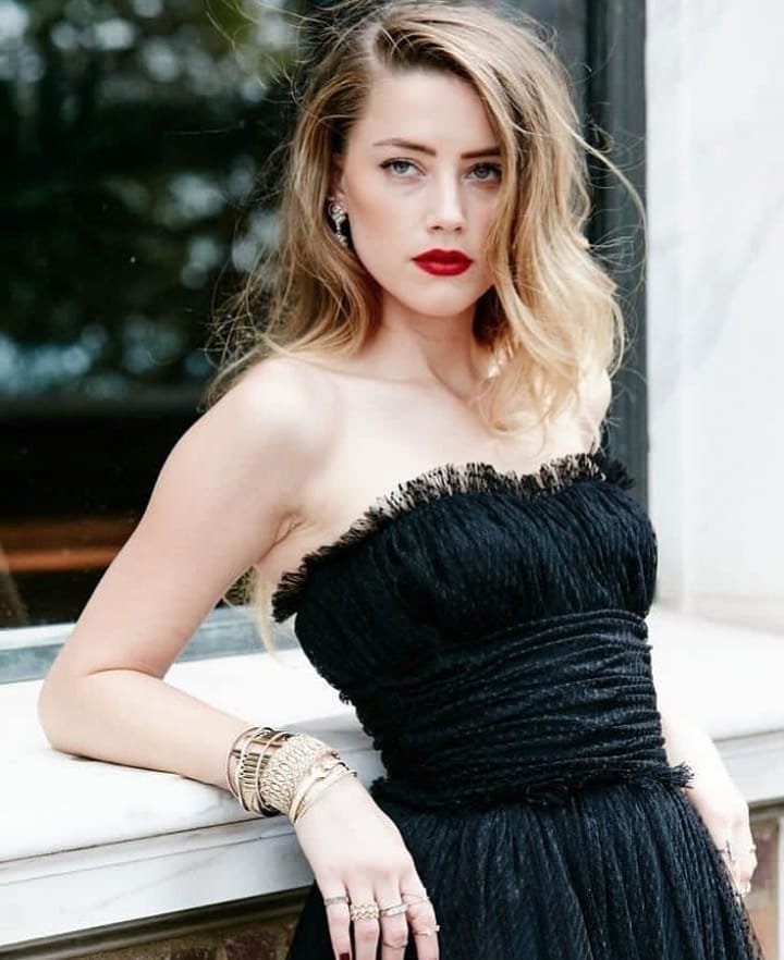 RaizafamilyVivi's tweet photo. Lovely @realamberheard #amberheard #amberrocks https://t.co/E51FAFC7eL