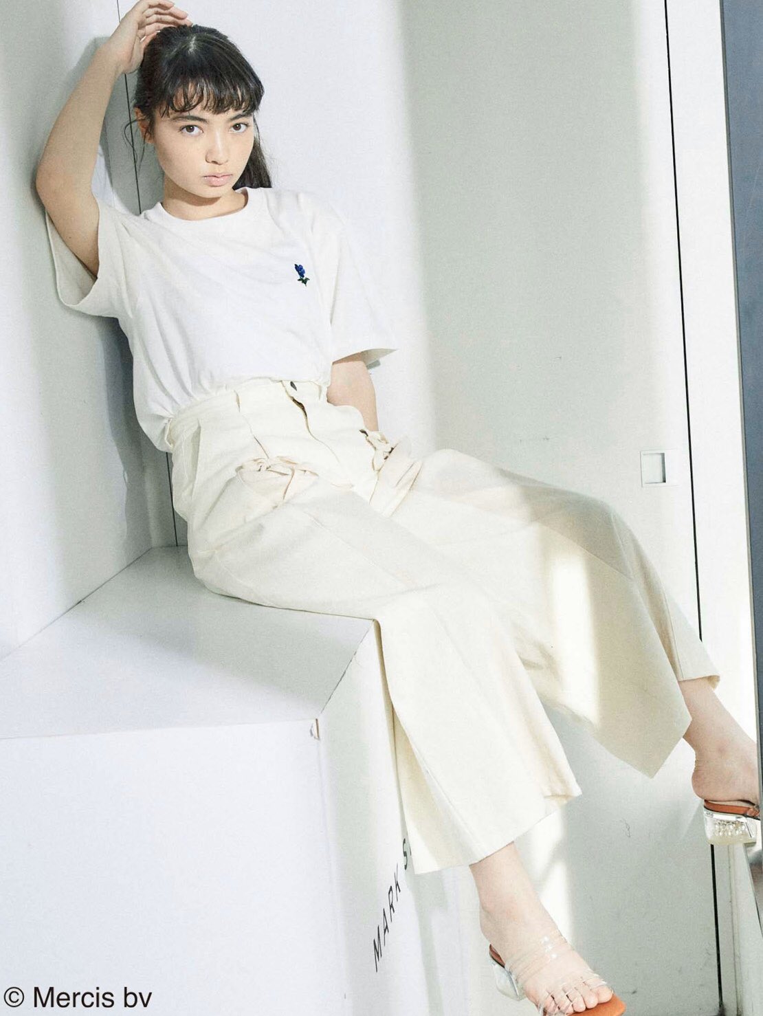 メリージェニー frill ribbon デニムパンツ ライトブルー メリージェニー merry jenny フリンジデニムribbonパンツ （ブルー