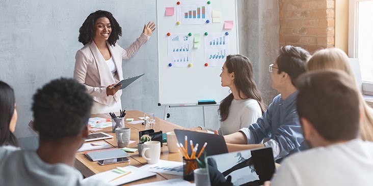 HarvardHBS's tweet photo. How #managers can improve profitability: 

1. Calculate the profitability of future projects
2. Find efficiencies in your #processes
3. Create #budgets and stick to them
4. Dedicate time to #training new hires

Check out all 8 steps from @online_HBS: https://t.co/nT0Fd6bXoI https://t.co/hJ8H9zRFss