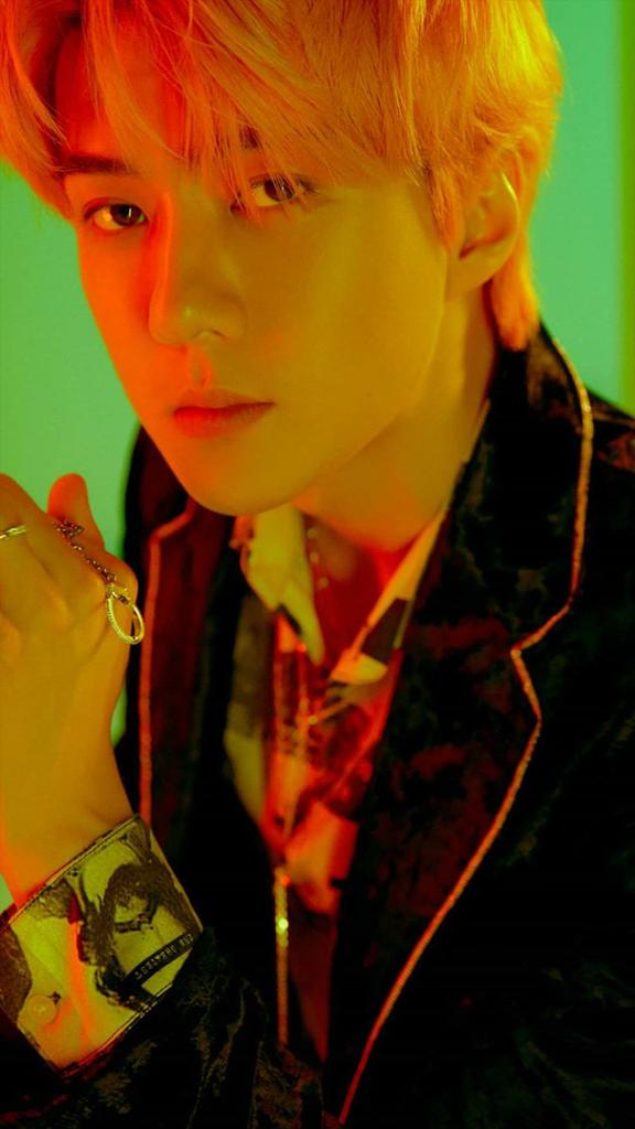 exo_exol120's tweet photo. #EXO_SC #EXOSC1BViewsNewEra #EXOSC_1BillionViews #EXOSCSpecialPresent #EXOSCGamePlay #EXOSC_Telephone #exo #EXOL @weareoneEXO @B_hundred_Hyun @KrisWu @layzhang #اكسو #اكسوال #اكسوالز ادعمو سيتشان https://t.co/fJayXtDvyz