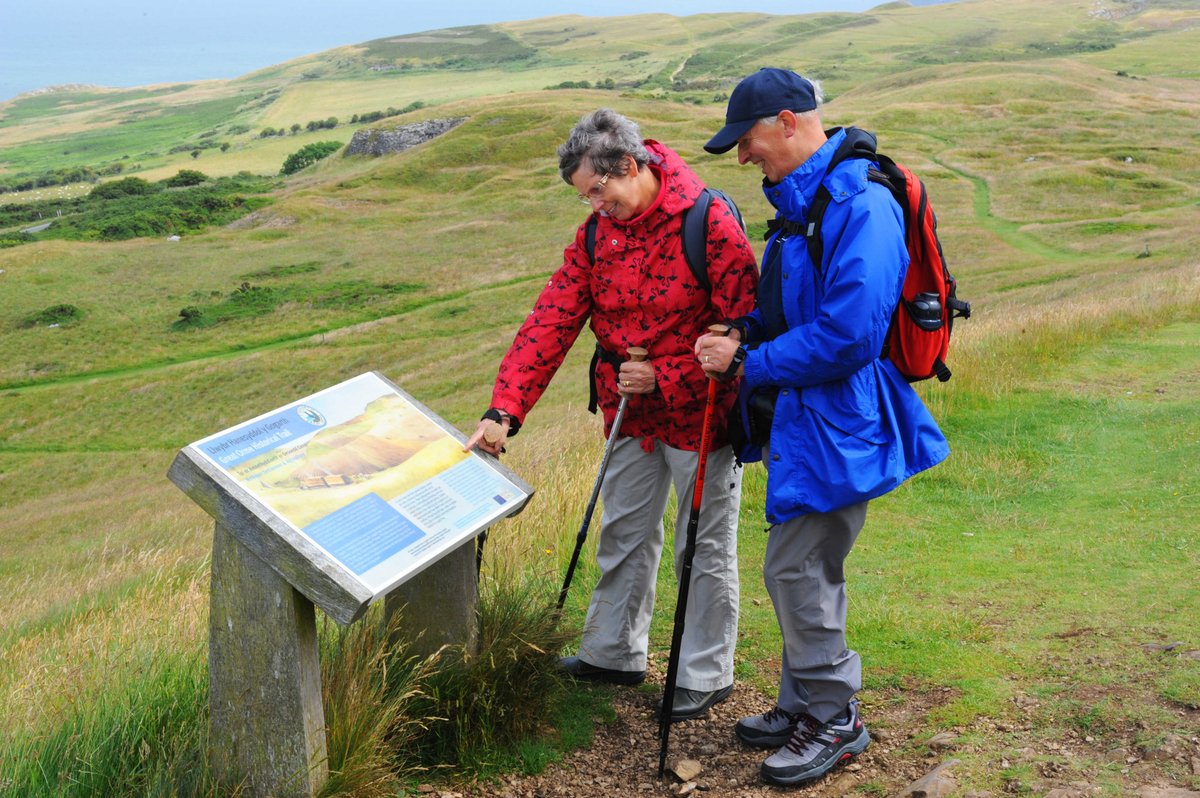 Visiting_Conwy's tweet photo. Did you know…the English name for the Great Orme in Llandudno comes from the old Norse language meaning sea serpent #VisitConwySoon #Llandudno #GreatOrme https://t.co/XOSOH44eDC
