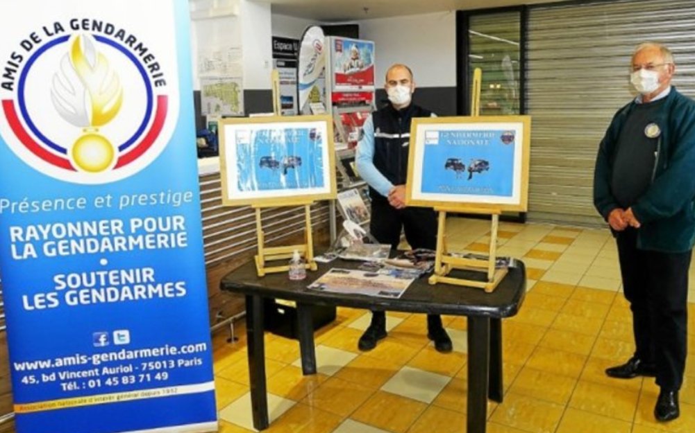 amisgendarmerie's tweet photo. #repondre present, un soutien du comité de Morlaix à la compagnie de Plourin-les-Morlaix https://t.co/2yxnIkvQmh https://t.co/oHNF7YF1yW