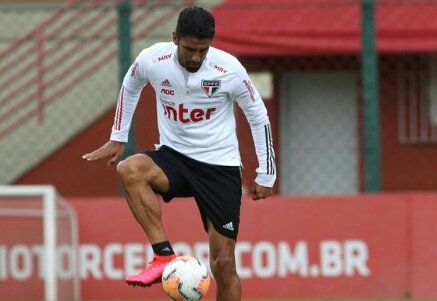 NacaoSoberanaa's tweet photo. Tréllez, do São Paulo, desperta interesse do Atlético-GO | são paulo | Globoesporte https://t.co/pQqxMUthNR
#SPFC #Trellez #AtlGo https://t.co/i22VAciT0o