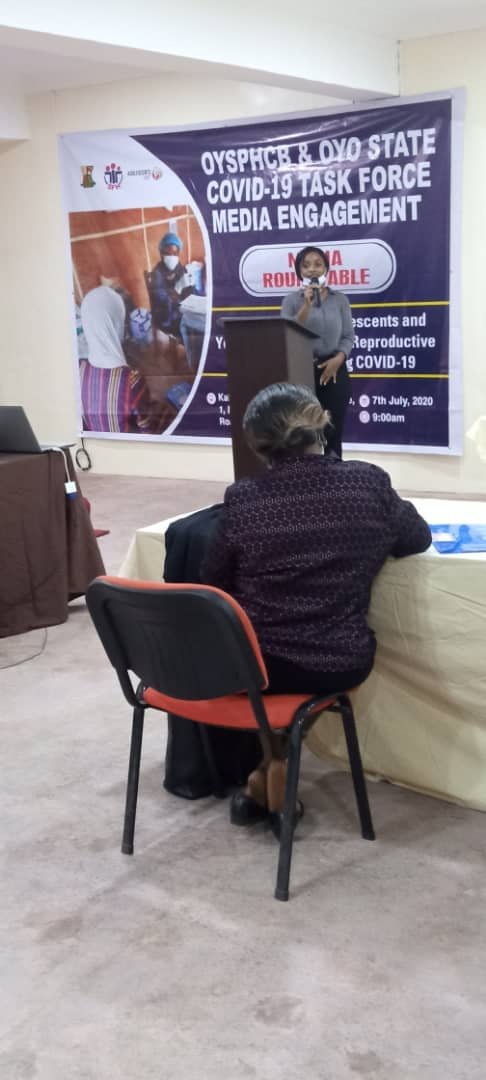 nrhjn's tweet photo. .@SFHNigeria .@Adolescents360 .@a360nigeria engaging #OYSPHCB on Adolescents & Young Peopleโs Health during the #COVID19 pandemic in Nigeria .@AfolabiDr @JAnyantiSFH @titolala @NphcdaNG
@Omokhudu_I @oyostategovt @oyostateMOH
#COVID19
#9jaGirlsCantwait
#9jaGirlsSRH https://t.co/zYkVdoMQWk