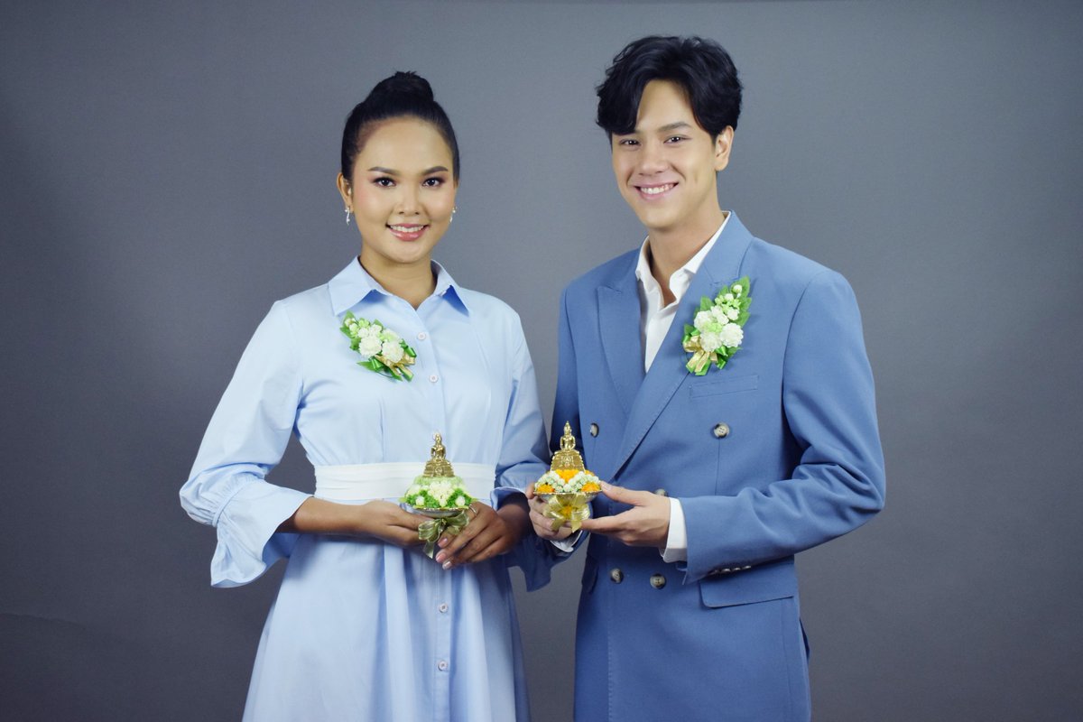 allarea_ent's tweet photo. เอิ้นขวัญ – นนน ได้รับเลือกจากสภาสังคมสงเคราะห์ฯ เป็นพรีเซ็นเตอร์ ประชาสัมพันธ์จำหน่ายดอกมะลิ สัญลักษณ์วันแม่แห่งชาติ ประจำปี 2563

อ่านต่อ : https://t.co/nDX8jZs1RS

#GMMGrammy 
#นนนกรภัทร์ #เอิ้นขวัญวรัญญา
#วันแม่แห่งชาติ2563 https://t.co/D3cqQPIPoY