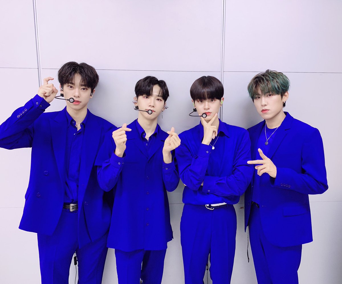 AB6IX's tweet photo. 기억해... 🌟7월 7일🌟 답을 줘 첫 1위‼😭 언제나 모든 영광은 ABNEW 거예요💛💚💙 앞으로도 522년 함께 해 줄 거지⁉

#AB6IX #VIVID #답을줘 #에이비식스 #전웅 #김동현 #박우진 #이대휘 #브랜뉴뮤직 #BRANDNEWMUSIC https://t.co/c99xnSqJWw
