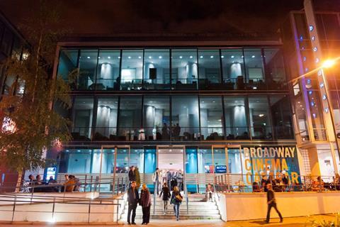 MidlandsMovies's tweet photo. Indie cinemas in the Midlands - please get in touch with your latest news and re-opening plans and we'll get sharing with our readers. We know they're itching to return to cinemas to support their local creative spaces! https://t.co/PaxOSnSPpn