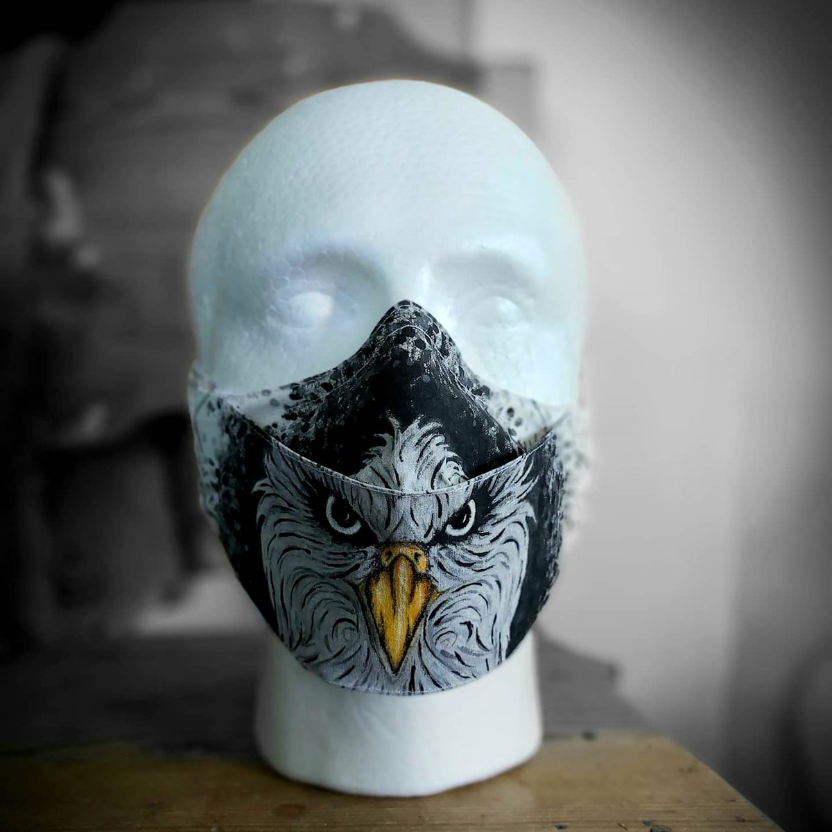 maskitar's tweet photo. I Eagle ❤ You
Unique face masks. 
#artmask #masks4all #handpainted #iprotectyou https://t.co/bcCWVeUdsL