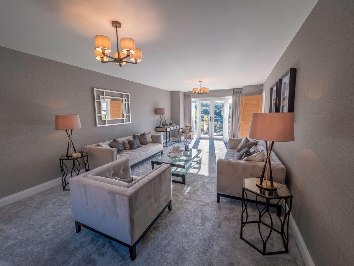 SouthSideRidge's tweet photo. Did you know 56% of homeowners in Britain state their living room is their favourite room?
Which is your favourite room and why?
#TuesdayThoughts #ShowHome #Phase1sold #newbuild #unique #property #foreverhome #interiordesign #decor #SouthSideRidge #Leeds #Pudsey #justtwoleft https://t.co/khlD1V3A2S