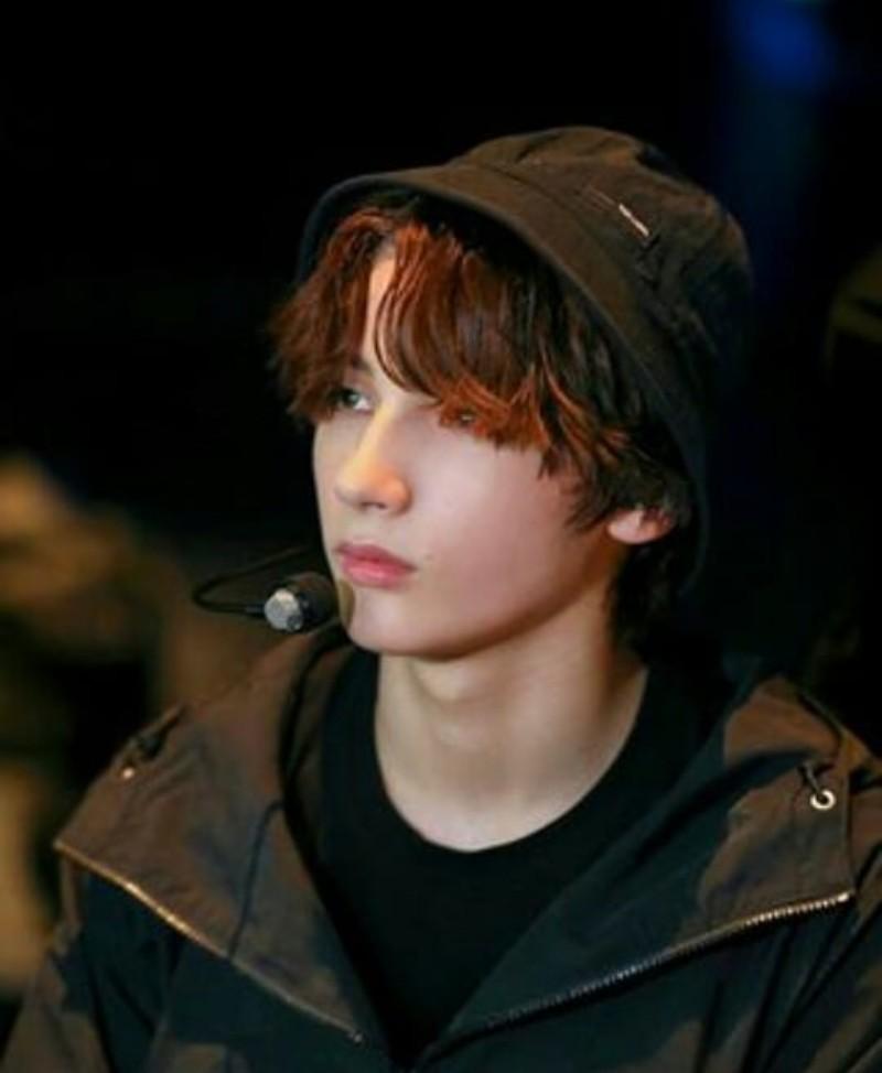 BibaBamf's tweet photo. 😍😍he is so so handsom 😍😍😍😍😍
#heuning #kai #TOMORROW_X_TOGETHER 
@TXT_members https://t.co/E3vP08Oh36