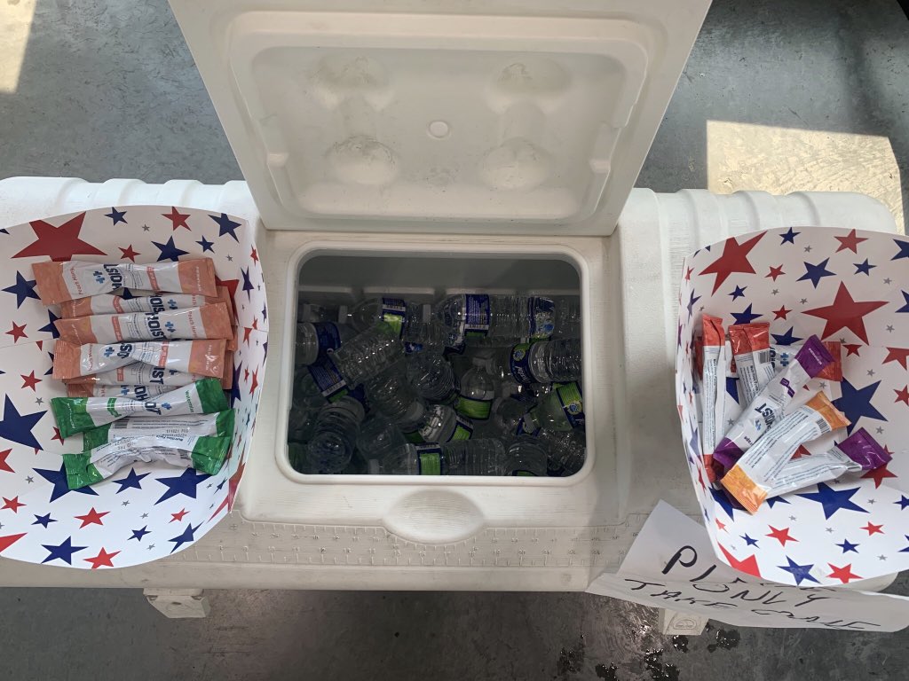 Today’s talking point in Riverbend - sleep, backing and of course hydration!! Grab some water and Hoist Hydration packets - today will be hot!! Thanks to CHSP members Jeff and Mark. <a href="/OhioValUPSers/">Ohio Valley UPSers</a> <a href="/LeighGuilkey/">Leigh Guilkey</a> <a href="/mwblanchetWERND/">mark blanchet</a> <a href="/PackageUps/">CincinnatiPackageDivisionUPS</a>