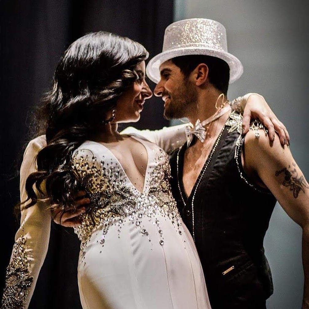 DancerSergio13's tweet photo. Live your Dream❤🎩
#livedancing #dancerlife #livestage #showmustgoon #lovemylife https://t.co/C7m1c4xNWe