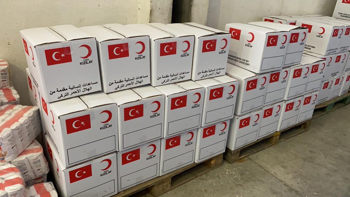 Korona virüsün başladığı günden  bugüne kadar Irak‘a yardımlarını esirgemeyen Türk Kızılayı, bugün yine Türkmeneli’ye yardım malzemeleri göndermiştir.

Öz kardeşlerini yanlız bırakmayan Türk Kızılayı’na sonsuz şükranlarımızı sunarız.

<a href="/Kizilay/">Türk Kızılay</a> <a href="/drkerem/">Kerem Kınık</a> <a href="/dr_ialtan/">Dr. İbrahim ALTAN</a> <a href="/AlperKucukTK/">Alper Küçük</a>