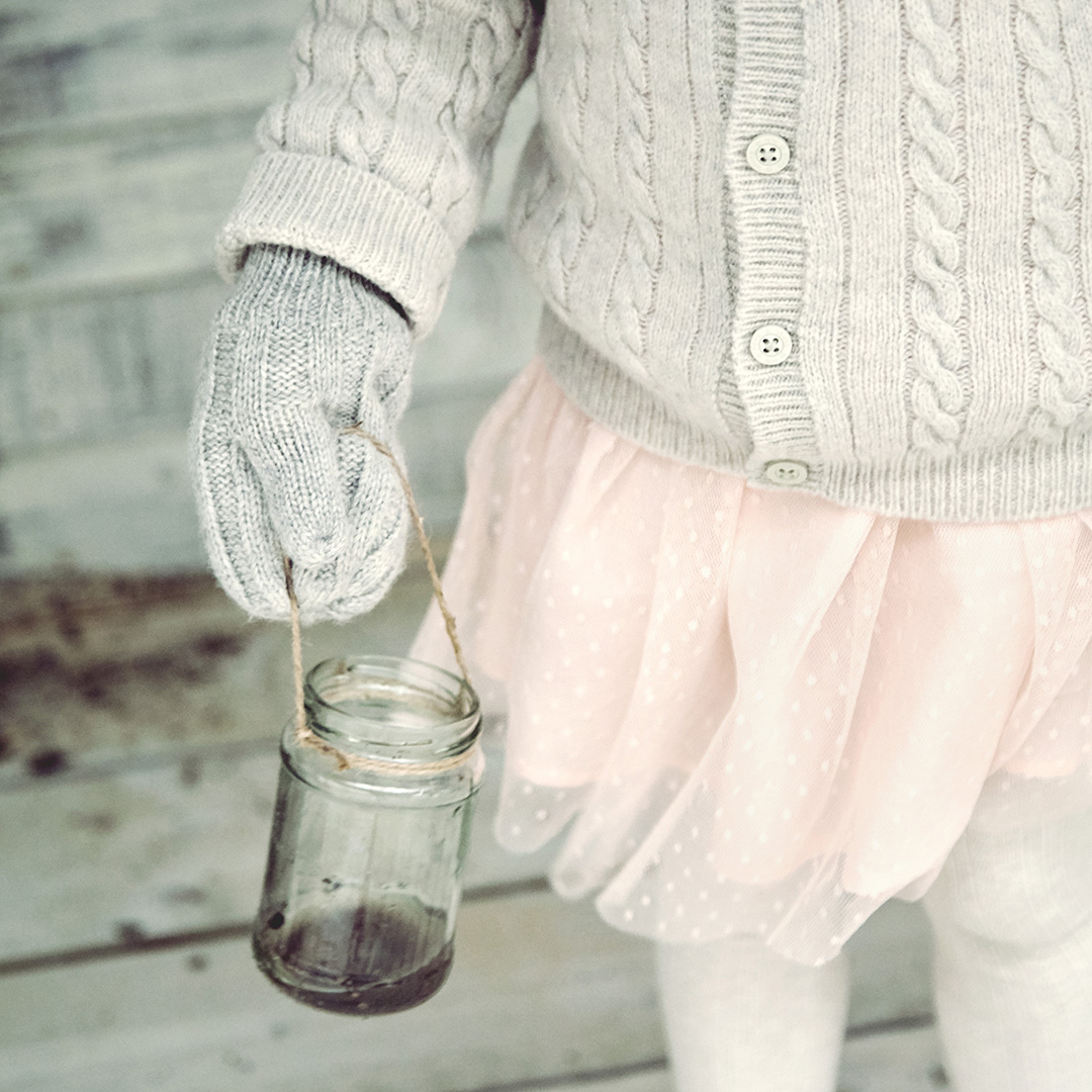 Given the British weather why not shoot in the studio instead of location? Even a beach shot can be created under cover.

#outdoorsindoors #commercialphotographer #roomsetphotography #marketingphotography #roomset #modelphotography #seaside #retouch #fashion #fashionphotography