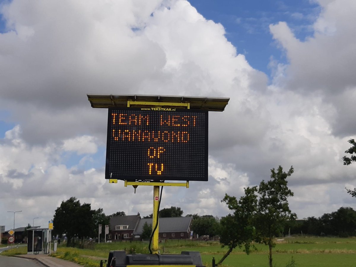 #kijktip vanavond 17.00 uur #teamwest_tv beelden van de vluchtauto na woningoverval #Doornenburg in #Hillegom en van een brand bij het NEC stadion in #Nijmegen.